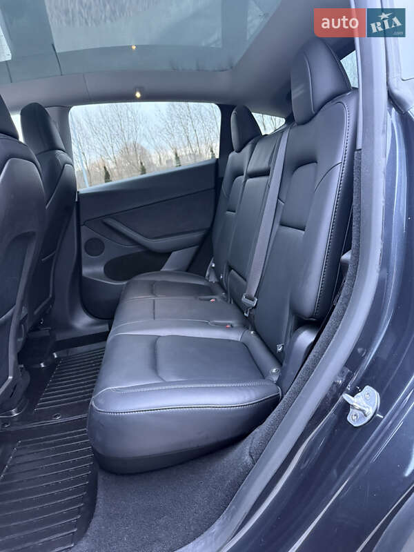 Внедорожник / Кроссовер Tesla Model Y 2024 в Хмельницком