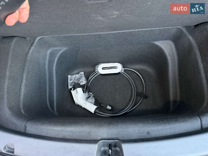 Внедорожник / Кроссовер Tesla Model Y 2022 в Хмельницком