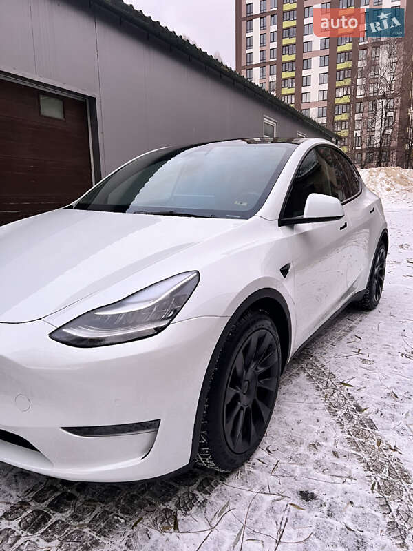 Внедорожник / Кроссовер Tesla Model Y 2022 в Тернополе фото 3 Внедорожник / Кроссовер Tesla Model Y 2022 в Тернополе