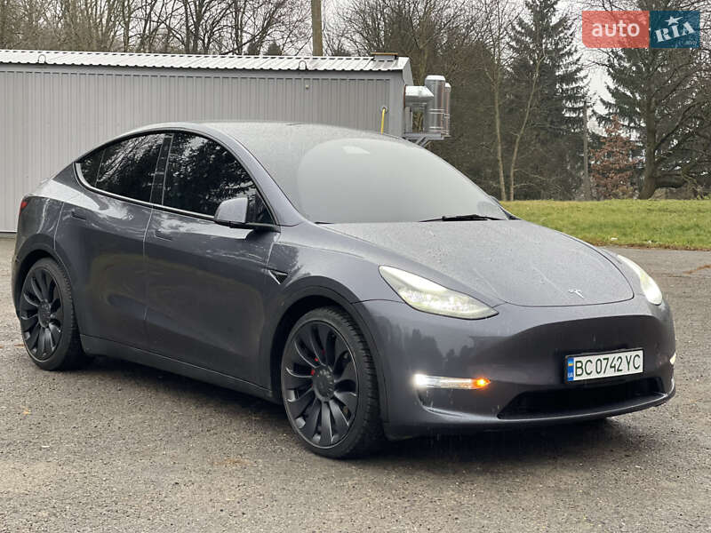 Позашляховик / Кросовер Tesla Model Y 2022 в Івано-Франківську фото 24 Позашляховик / Кросовер Tesla Model Y 2022 в Івано-Франківську
