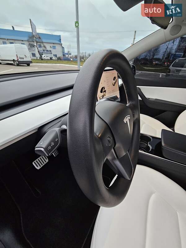 Внедорожник / Кроссовер Tesla Model Y 2020 в Житомире