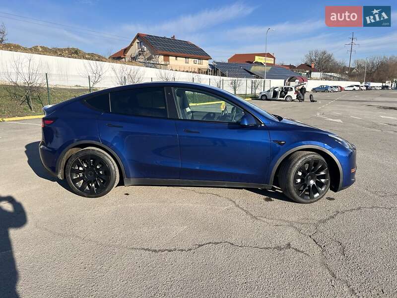 Позашляховик / Кросовер Tesla Model Y 2021 в Ужгороді фото 14 Позашляховик / Кросовер Tesla Model Y 2021 в Ужгороді