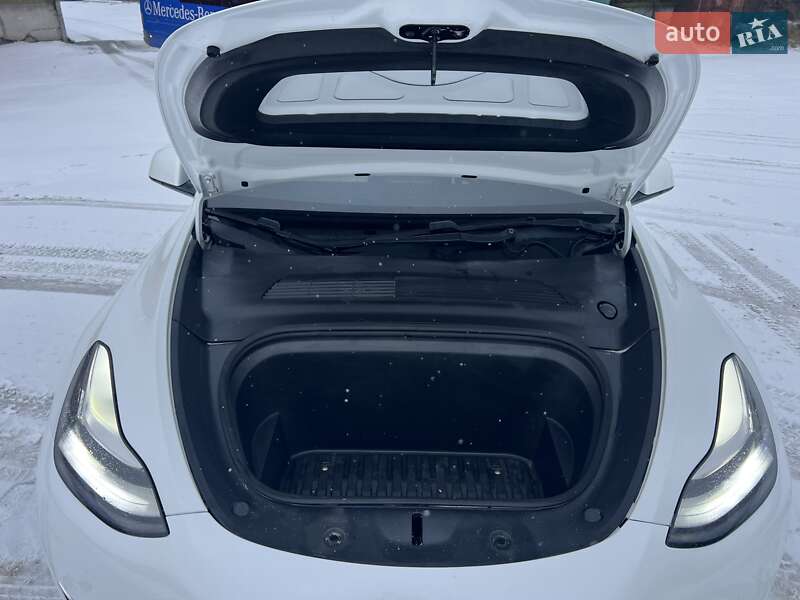 Внедорожник / Кроссовер Tesla Model Y 2020 в Ракитном