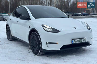 Позашляховик / Кросовер Tesla Model Y 2022 в Києві