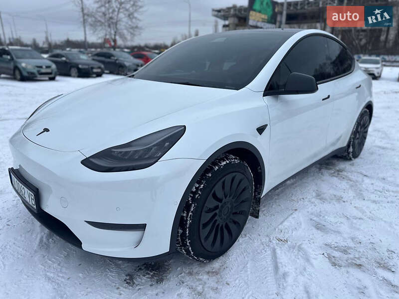 Внедорожник / Кроссовер Tesla Model Y 2022 в Киеве