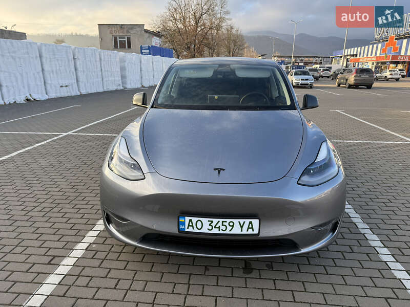 Внедорожник / Кроссовер Tesla Model Y 2023 в Хусте фото 6 Внедорожник / Кроссовер Tesla Model Y 2023 в Хусте