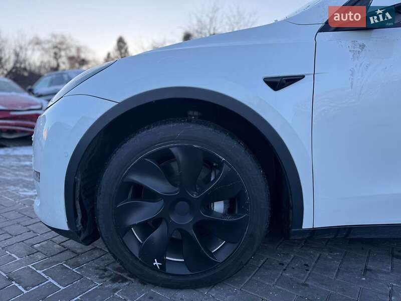 Позашляховик / Кросовер Tesla Model Y 2021 в Луцьку фото 3 Позашляховик / Кросовер Tesla Model Y 2021 в Луцьку