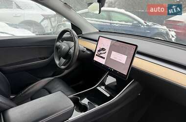 Внедорожник / Кроссовер Tesla Model Y 2020 в Луцке