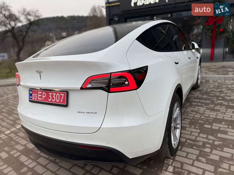 Внедорожник / Кроссовер Tesla Model Y 2021 в Тернополе