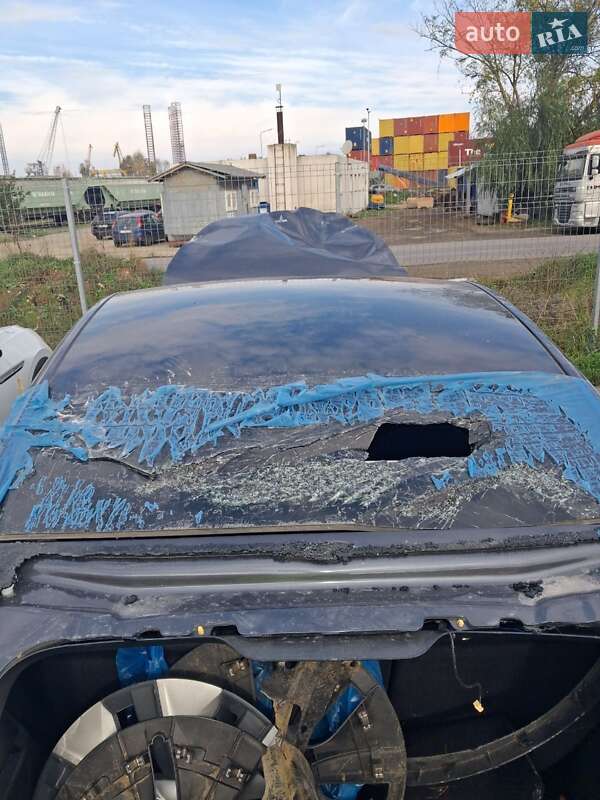 Позашляховик / Кросовер Tesla Model Y 2023 в Білій Церкві