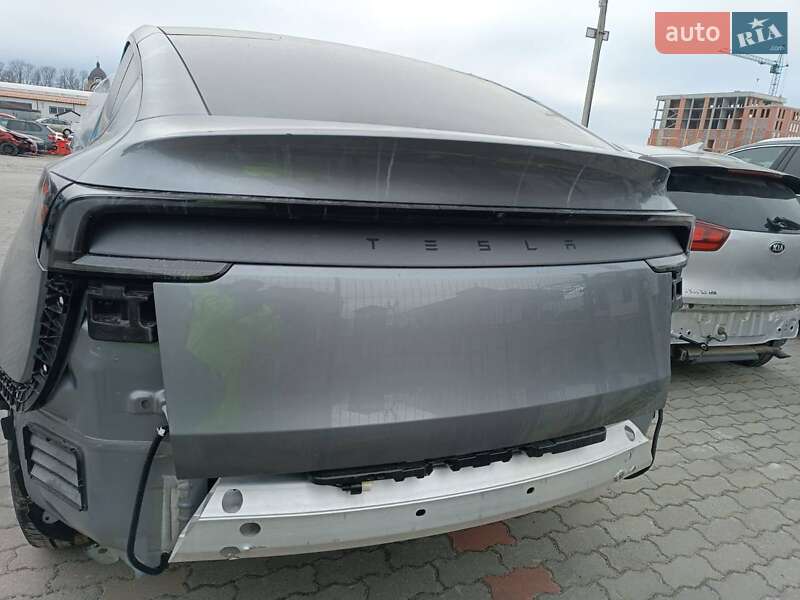 Внедорожник / Кроссовер Tesla Model Y 2025 в Одессе