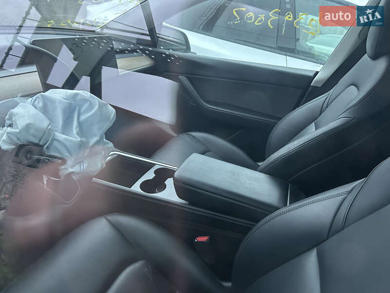 Внедорожник / Кроссовер Tesla Model Y 2022 в Одессе