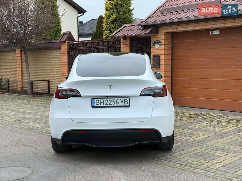 Внедорожник / Кроссовер Tesla Model Y 2022 в Одессе