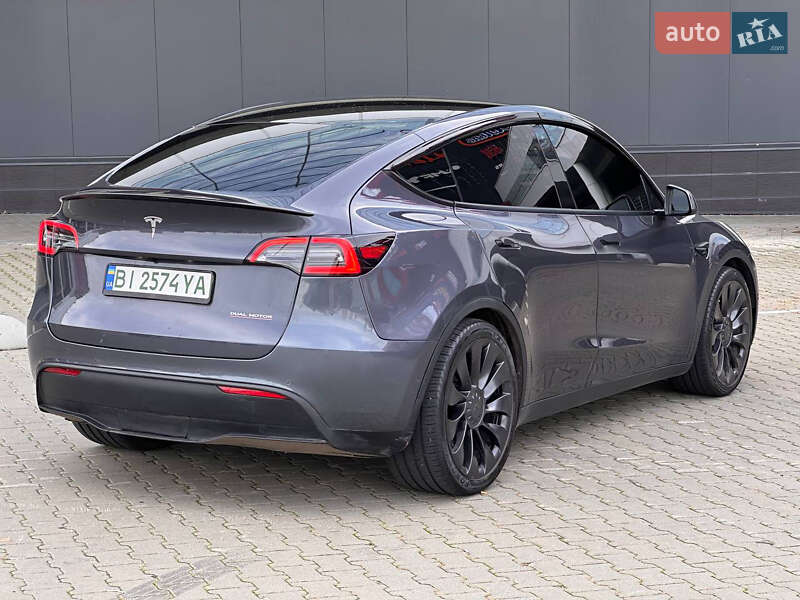 Позашляховик / Кросовер Tesla Model Y 2022 в Києві