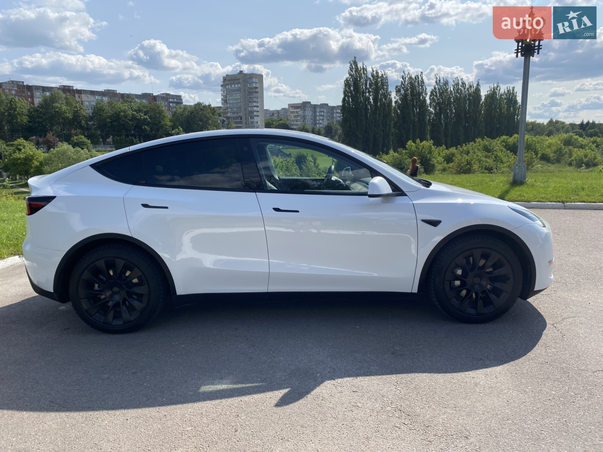 2022 Tesla Model Y - мініатюра 5