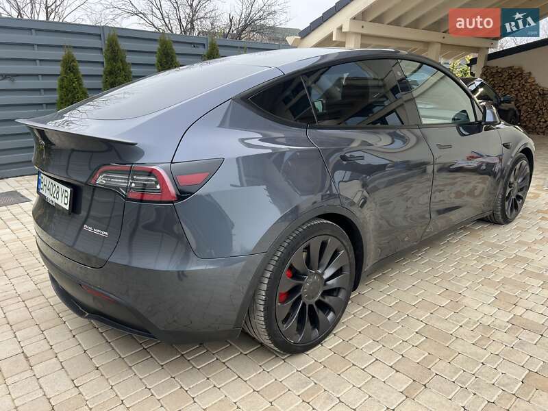 Позашляховик / Кросовер Tesla Model Y 2020 в Чорноморську