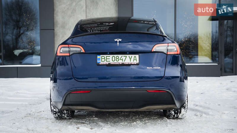 Внедорожник / Кроссовер Tesla Model Y 2022 в Киеве