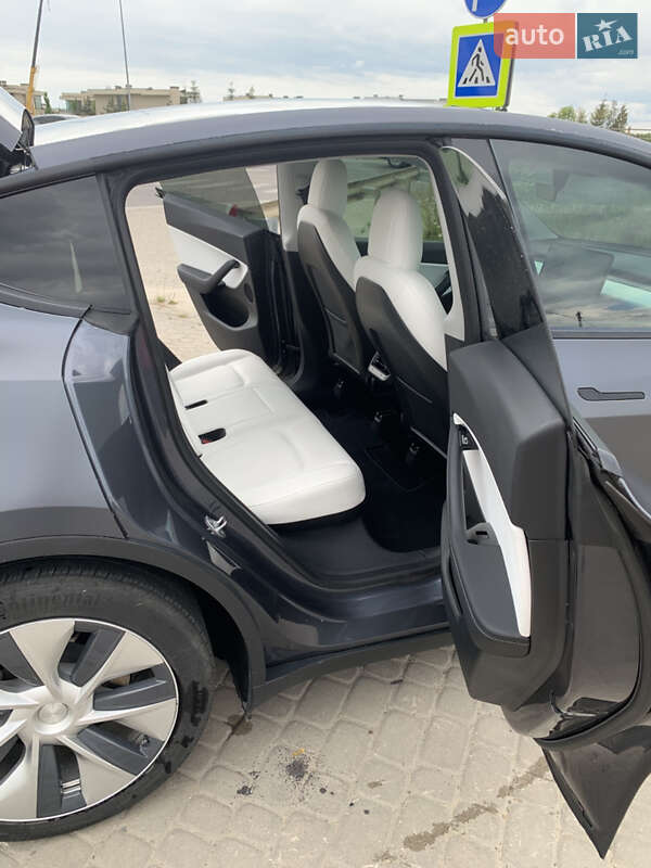 Внедорожник / Кроссовер Tesla Model Y 2020 в Львове фото 32 Внедорожник / Кроссовер Tesla Model Y 2020 в Львове