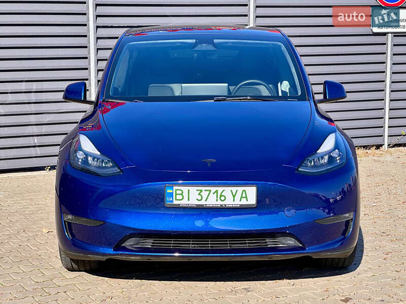 Внедорожник / Кроссовер Tesla Model Y 2023 в Киеве