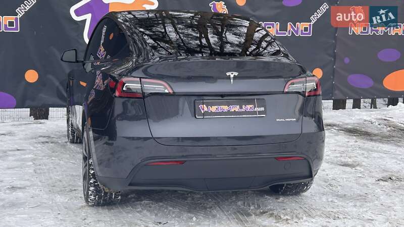 Внедорожник / Кроссовер Tesla Model Y 2024 в Киеве