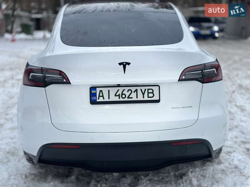 Внедорожник / Кроссовер Tesla Model Y 2022 в Киеве