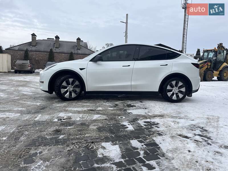 Внедорожник / Кроссовер Tesla Model Y 2022 в Кропивницком
