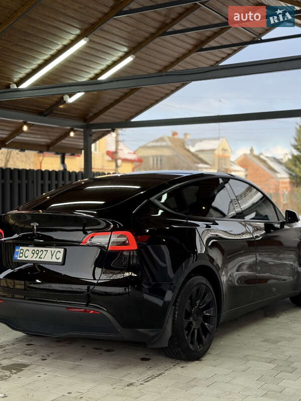 Внедорожник / Кроссовер Tesla Model Y 2020 в Львове