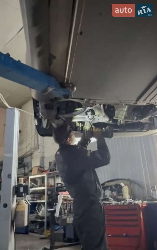 Внедорожник / Кроссовер Tesla Model Y 2023 в Киеве фото 42 Внедорожник / Кроссовер Tesla Model Y 2023 в Киеве