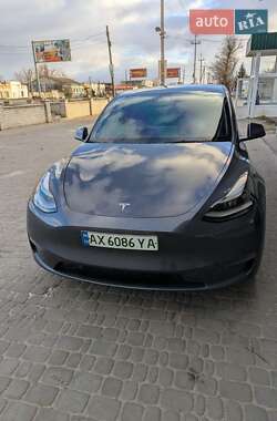 Позашляховик / Кросовер Tesla Model Y 2022 в Харкові