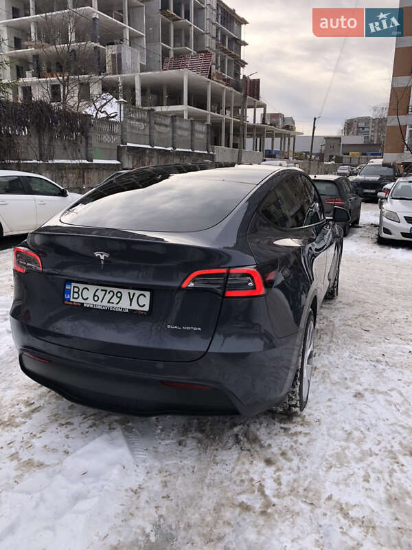 Позашляховик / Кросовер Tesla Model Y 2023 в Львові фото 7 Позашляховик / Кросовер Tesla Model Y 2023 в Львові