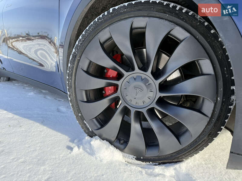 Внедорожник / Кроссовер Tesla Model Y 2023 в Буче фото 20 Внедорожник / Кроссовер Tesla Model Y 2023 в Буче
