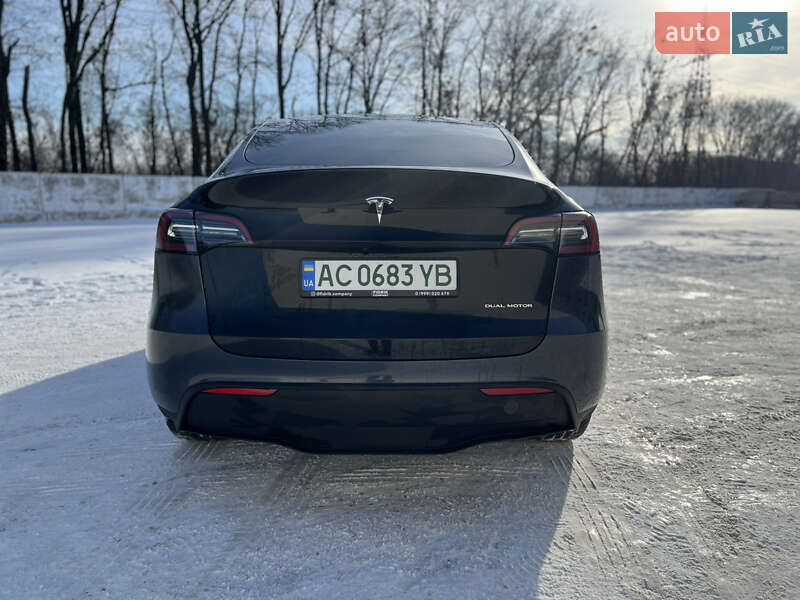 Внедорожник / Кроссовер Tesla Model Y 2023 в Луцке