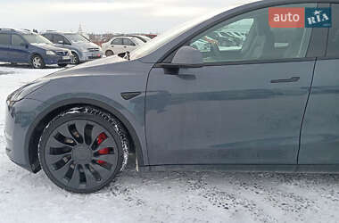 Внедорожник / Кроссовер Tesla Model Y 2022 в Львове