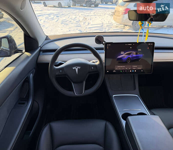 Внедорожник / Кроссовер Tesla Model Y 2022 в Киеве