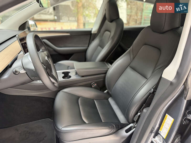 Внедорожник / Кроссовер Tesla Model Y 2023 в Виннице