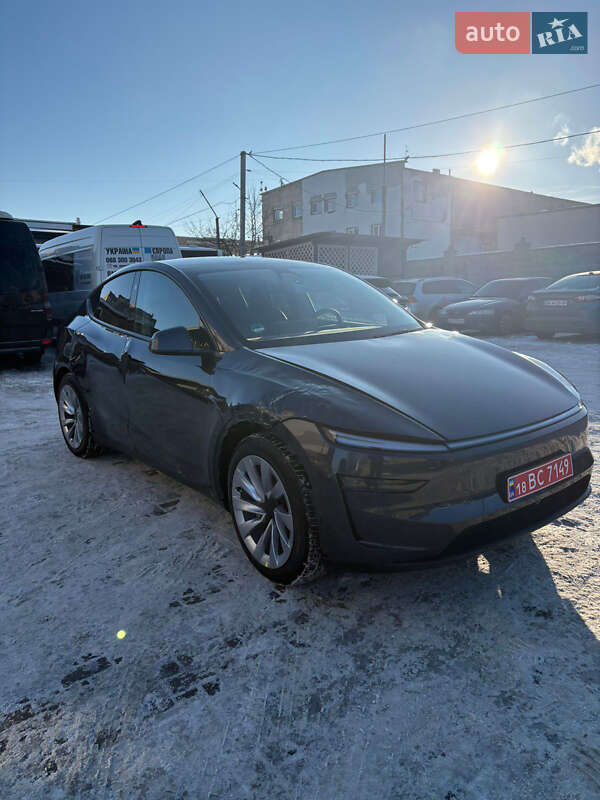 Внедорожник / Кроссовер Tesla Model Y 2025 в Ровно фото 2 Внедорожник / Кроссовер Tesla Model Y 2025 в Ровно