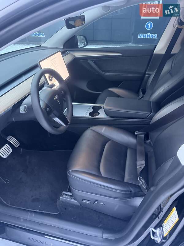 Внедорожник / Кроссовер Tesla Model Y 2023 в Черкассах