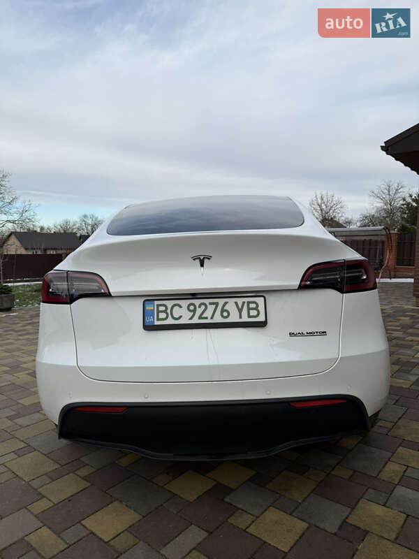 Внедорожник / Кроссовер Tesla Model Y 2022 в Трускавце