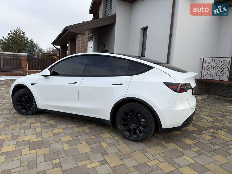 Внедорожник / Кроссовер Tesla Model Y 2022 в Трускавце
