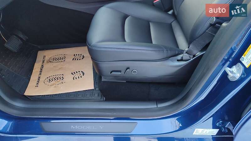 Позашляховик / Кросовер Tesla Model Y 2023 в Полтаві фото 21 Позашляховик / Кросовер Tesla Model Y 2023 в Полтаві
