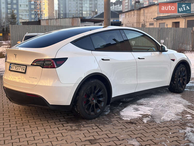 Внедорожник / Кроссовер Tesla Model Y 2021 в Ивано-Франковске