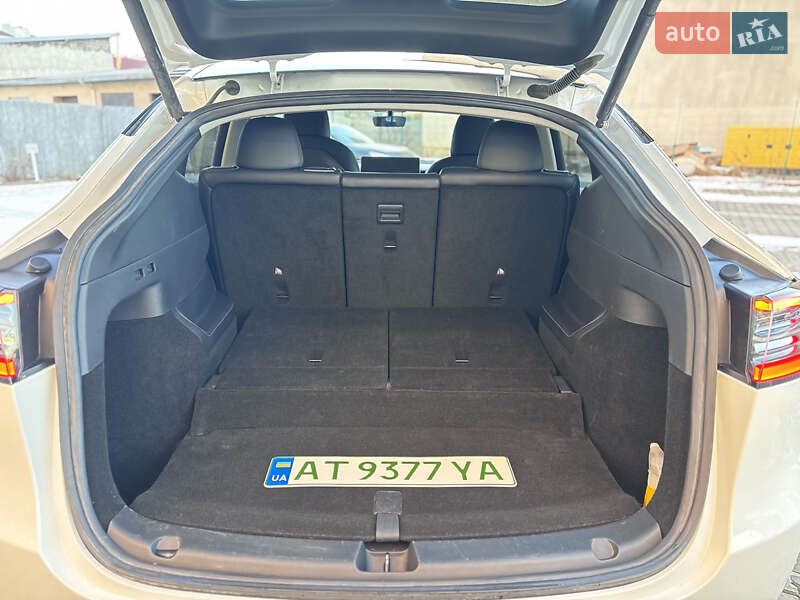 Внедорожник / Кроссовер Tesla Model Y 2021 в Ивано-Франковске
