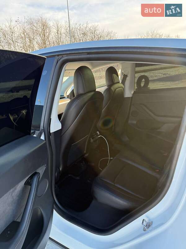 Внедорожник / Кроссовер Tesla Model Y 2020 в Львове фото 11 Внедорожник / Кроссовер Tesla Model Y 2020 в Львове