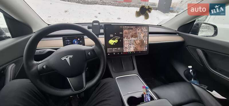 Позашляховик / Кросовер Tesla Model Y 2021 в Києві фото 10 Позашляховик / Кросовер Tesla Model Y 2021 в Києві