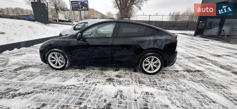 Позашляховик / Кросовер Tesla Model Y 2021 в Києві фото 8 Позашляховик / Кросовер Tesla Model Y 2021 в Києві