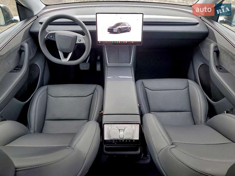 Внедорожник / Кроссовер Tesla Model Y 2025 в Киеве