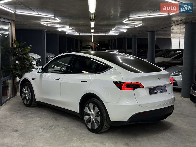 Внедорожник / Кроссовер Tesla Model Y 2023 в Одессе