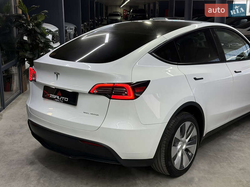 Внедорожник / Кроссовер Tesla Model Y 2023 в Одессе