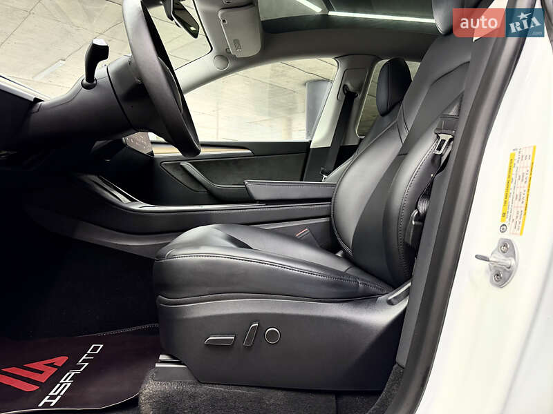 Внедорожник / Кроссовер Tesla Model Y 2023 в Одессе