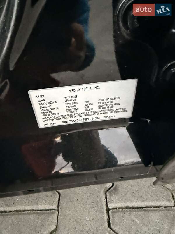 Внедорожник / Кроссовер Tesla Model Y 2023 в Запорожье